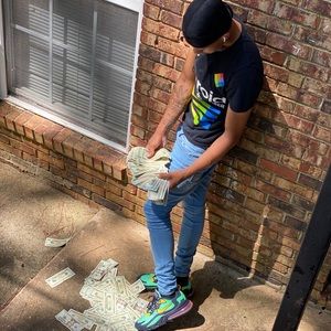 Meet your Posher, Jason